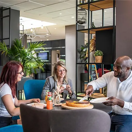Hotel Novotel Evry Courcouronnes 