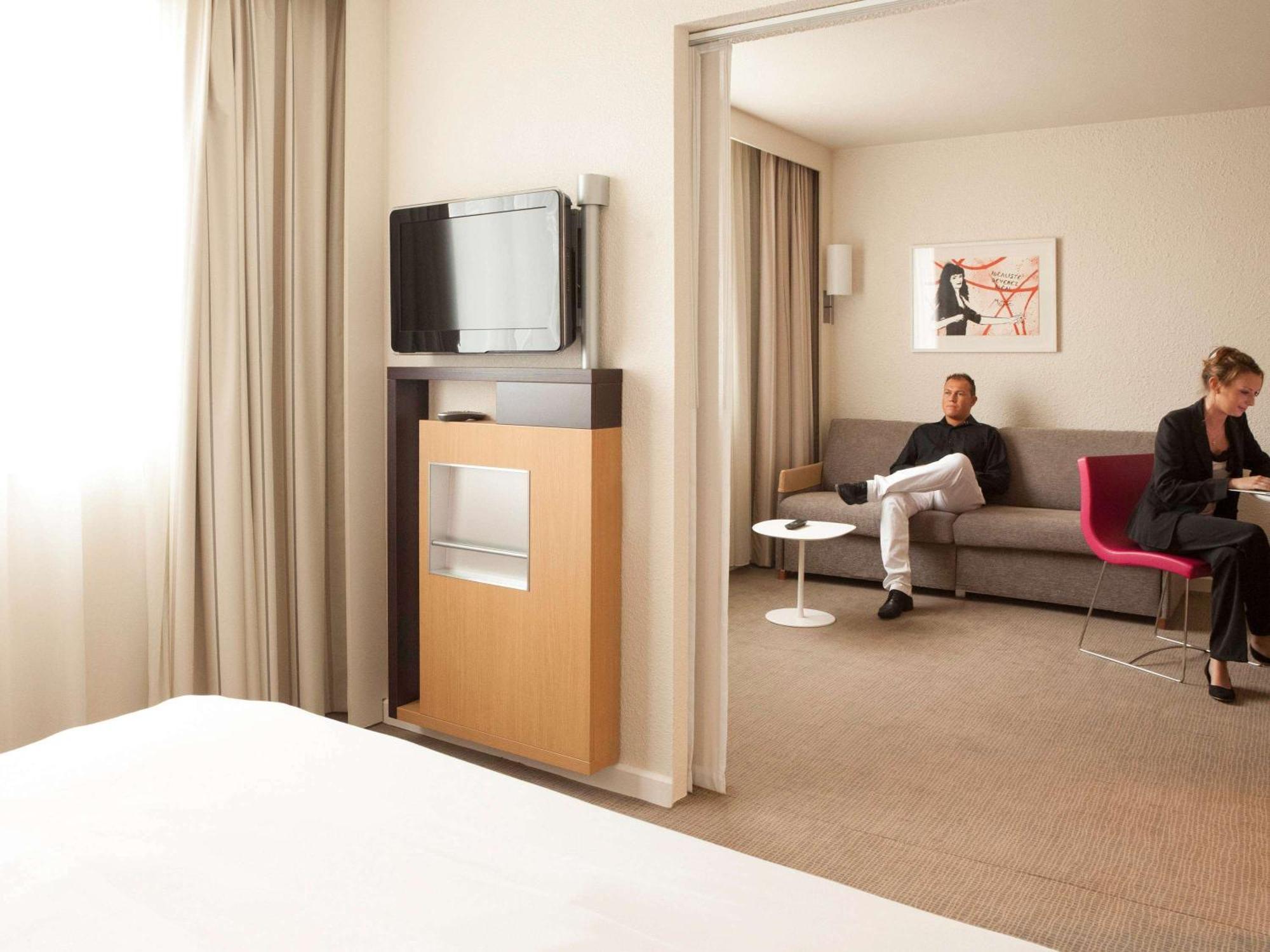 Novotel Evry Hotel Courcouronnes
