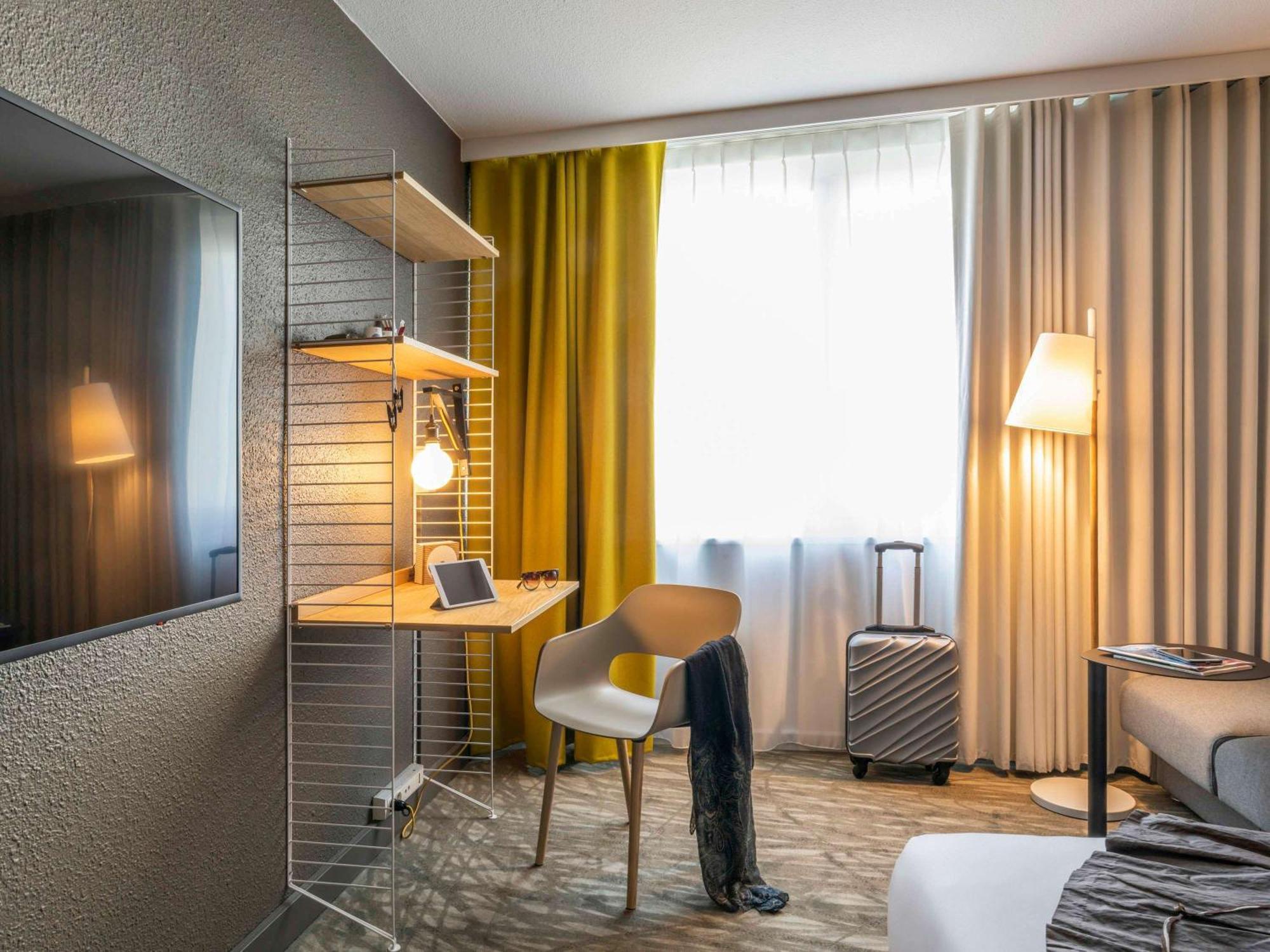 Novotel Evry Hotel 4*